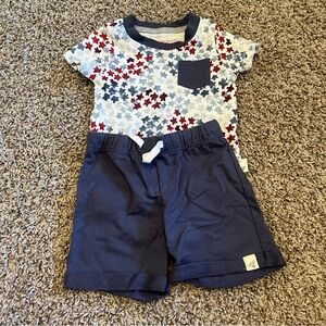 NWOT Burt's Bees Baby Patriotic Outfit
